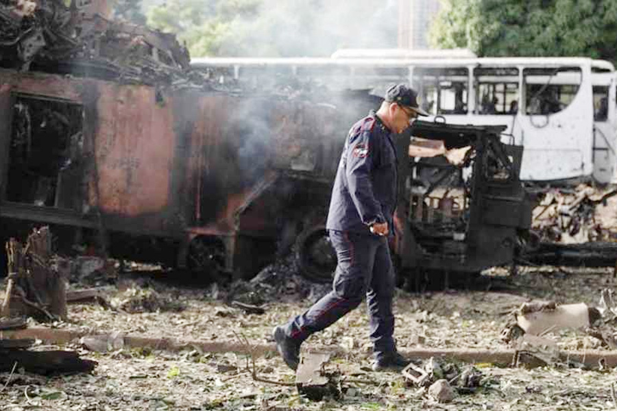 ভেনেজুয়েলায় মার্কিন অভিযানে নিহত ৮০