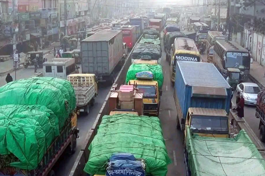 গাজীপুরে দুই মহাসড়কে ৫০ কিলোমিটার যানজট, ভাড়া তিনগুন