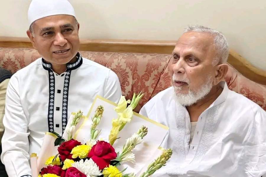 সাবেক এমপি হারুনুর রশিদের সাথে সৌজন্য সাক্ষাৎ করলেন ইঞ্জিনিয়ার শ্যামল