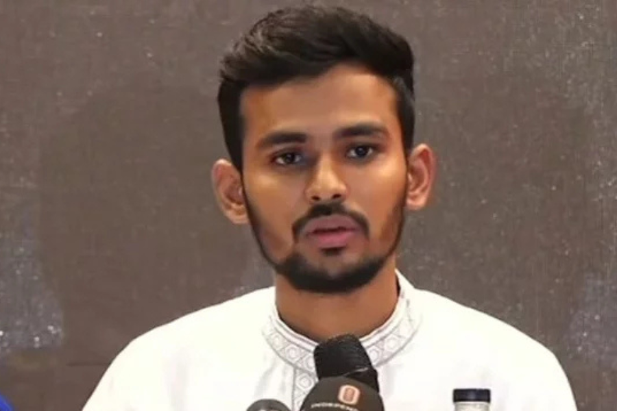 আমরা ছায়া মন্ত্রিসভা গঠনের প্রস্তুতি নিচ্ছি: আসিফ মাহমুদ