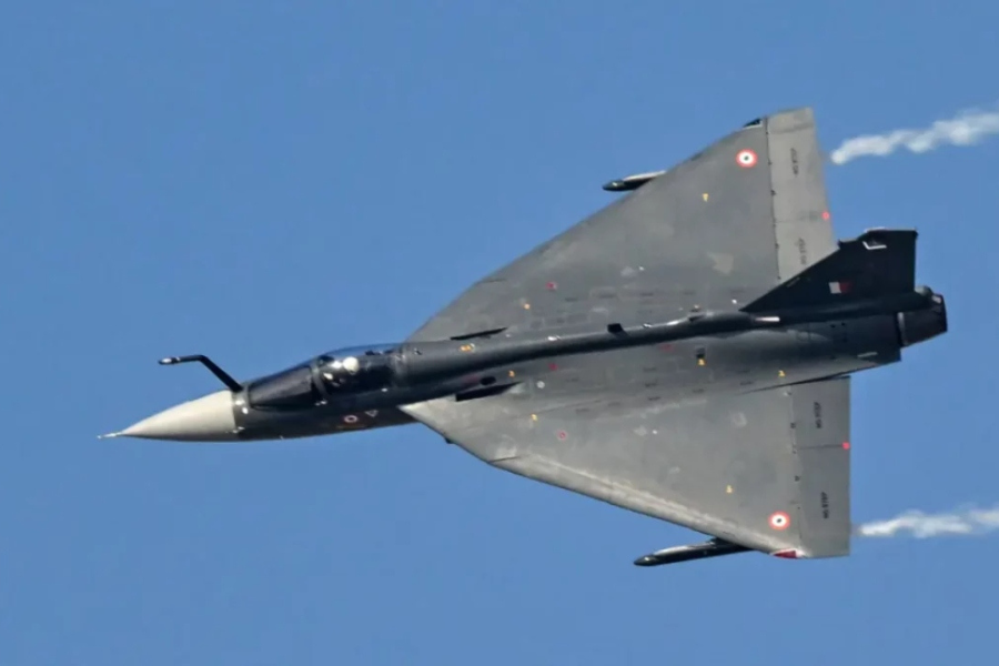 আবারও বিধ্বস্ত ভারতের যুদ্ধবিমান তেজস