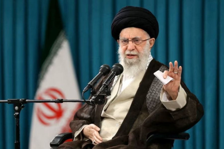 খামেনি বেঁচে আছেন, শিগগিরই বক্তব্য দেবেন