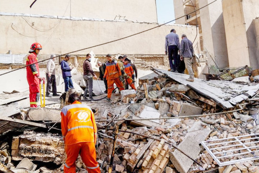 ইরানের ক্ষেপণাস্ত্র আঘাতে ইসরায়েলে নিহত ১, আহত ১২১