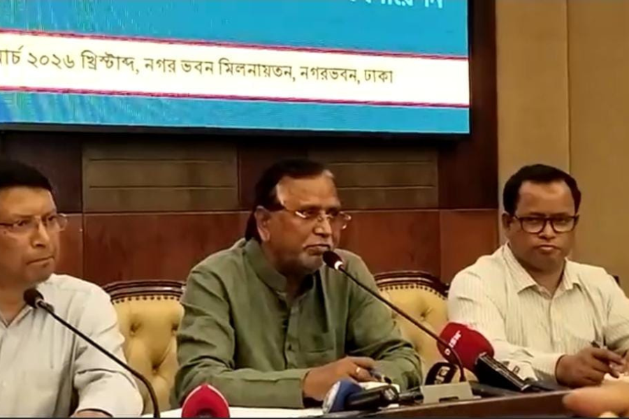 ডিএসসিসিতে প্রথম ‘পাবলিক হিয়ারিং ডে’: সরাসরি অভিযোগ জানালেন নাগরিকরা