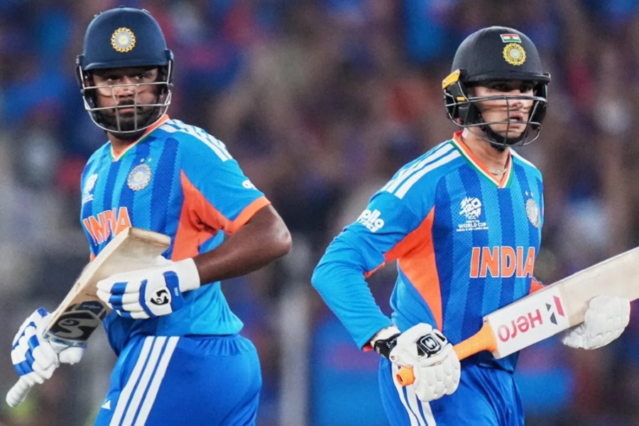 ঝড় তুলে ফাইনালে ভারতের বিশ্বরেকর্ড