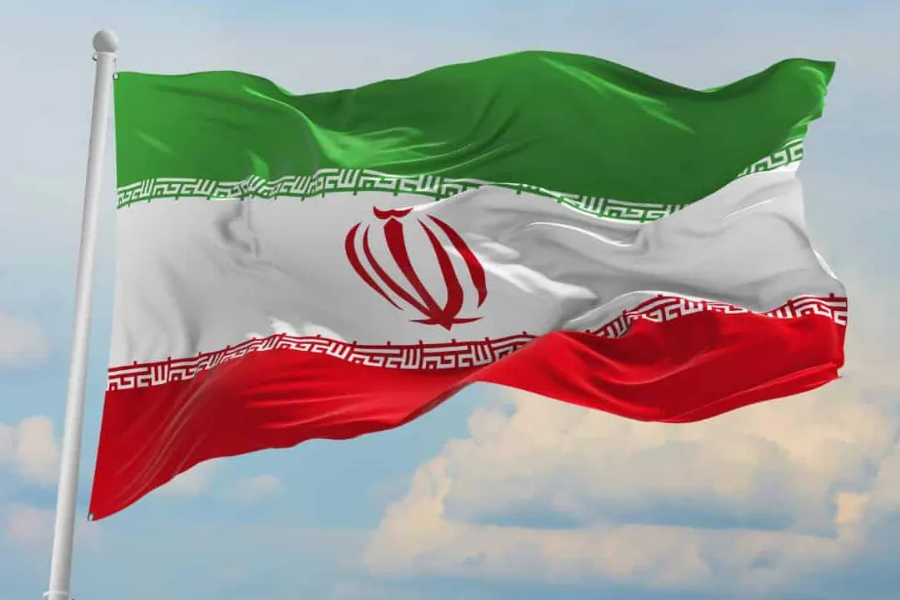 যুদ্ধের মধ্যে বড় দুঃসংবাদ পেল ইরান