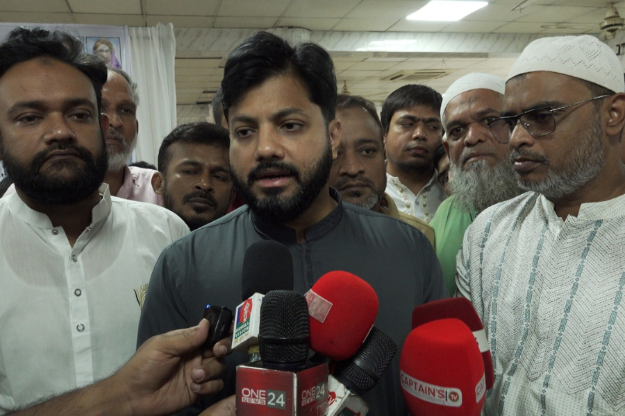 দল নয়, যোগ্যতার ভিত্তিতে সহায়তা দেওয়া হচ্ছে: প্রতিমন্ত্রী ইশরাক