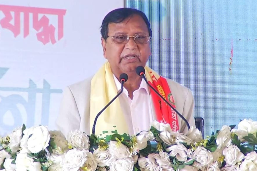 মুক্তিযোদ্ধাদের সম্মান না দিলে দেশ এগিয়ে যাবে না: ডিএসসিসি প্রশাসক