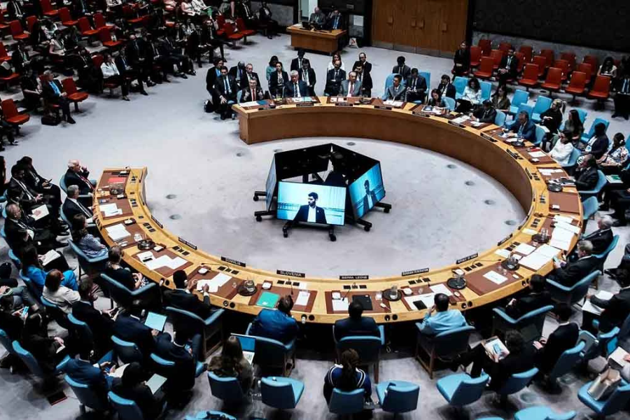 হরমুজ প্রণালি খোলার প্রস্তাবে জাতিসংঘে চীন ও রাশিয়ার ভেটো