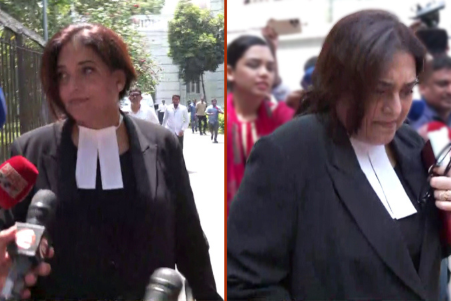 সাংবাদিক এড়িয়ে ট্রাইব্যুনালে ব্যারিস্টার রিজওয়ানা, গেলেনও চুপিচুপি