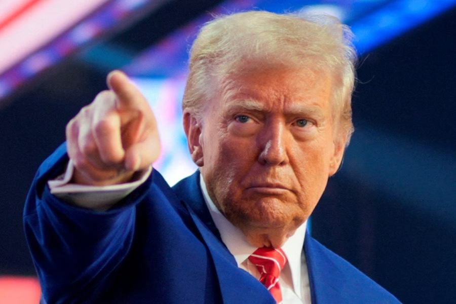 উপযুক্ত সময়ে ইরানকে শেষ করে দেওয়া হবে: ট্রাম্প