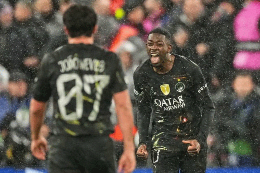 লিভারপুলকে হারিয়ে সেমিফাইনালে পিএসজি