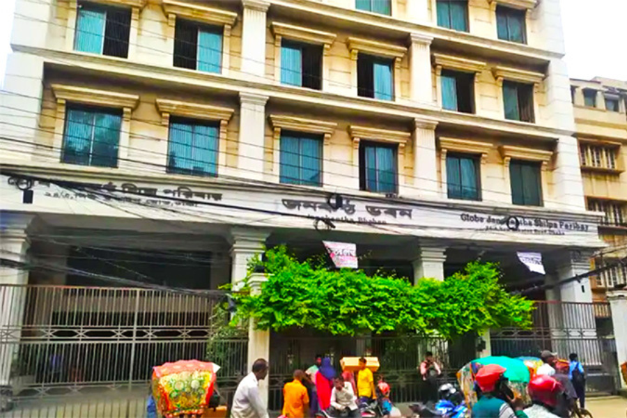 আসলে জনকণ্ঠে কী হচ্ছে?