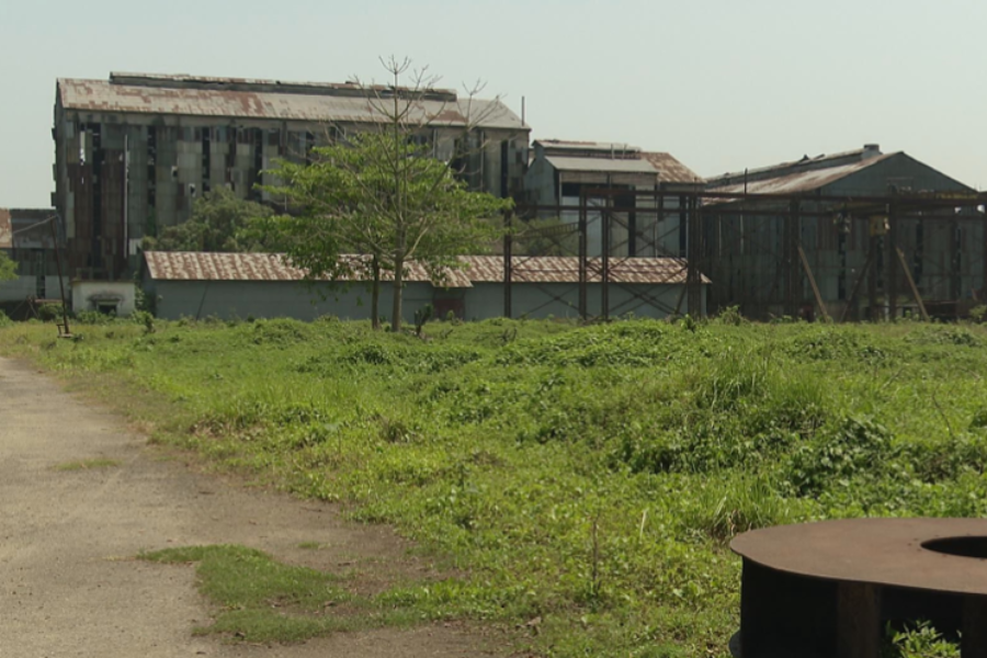 বন্ধ থাকা পাবনা চিনিকলে মাসে ব্যয় ১২ লাখ টাকা