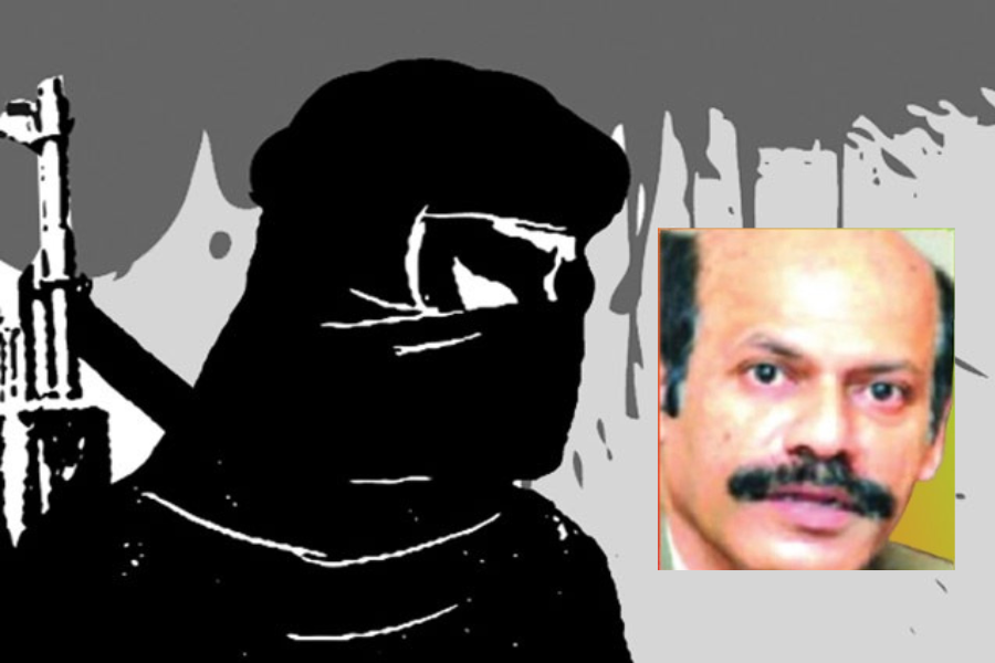 মাইনাস টু বাস্তবায়নে জঙ্গি উত্থান, ১৬ বছর আড়ালে জেনারেল আমিন