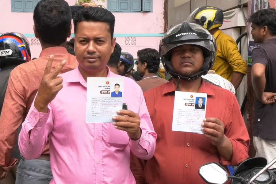 সিরাজগঞ্জে চালু হলো ফুয়েল কার্ডে জ্বালানি তেল বিতরণ