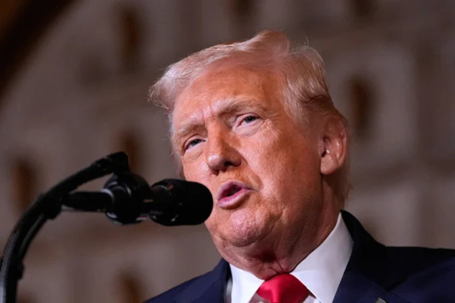 ইরানে পারমাণবিক হামলা করবেন কি না, জানালেন ট্রাম্প