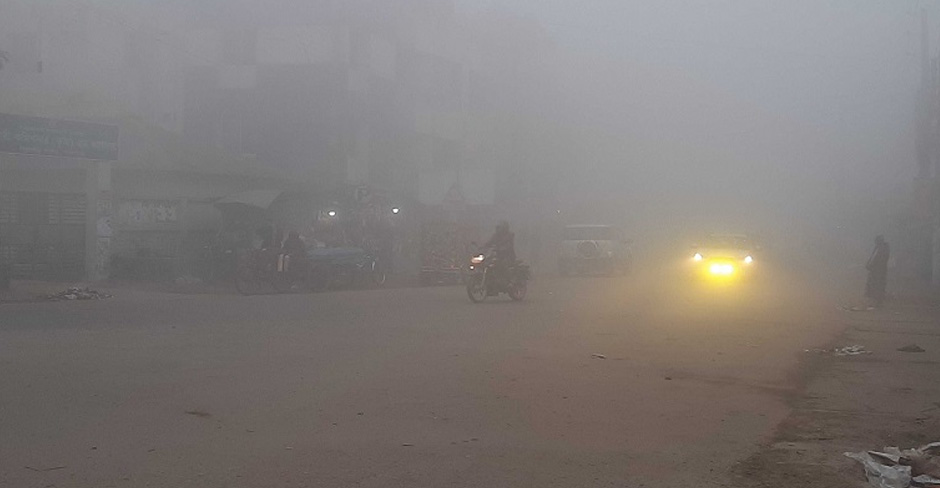 শীতে কাঁপছে পঞ্চগড়, মৃদু শৈত্যপ্রবাহ