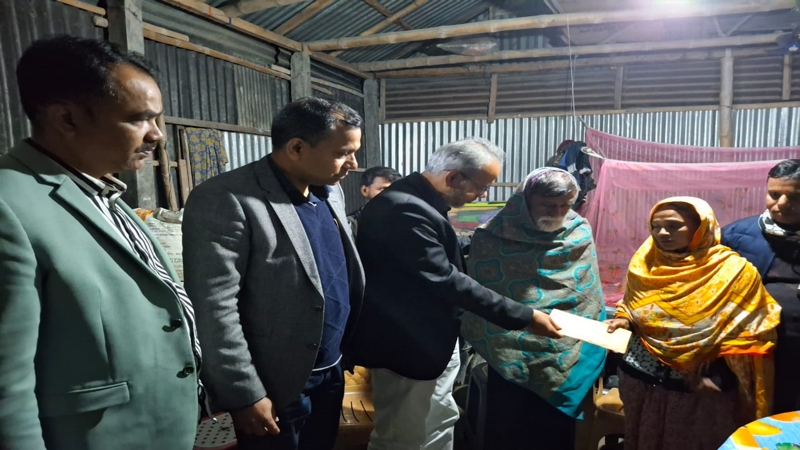 জুলাই বিপ্লবে নিহত মাহবুব আলমের পরিবারের পাশে তারেক রহমান