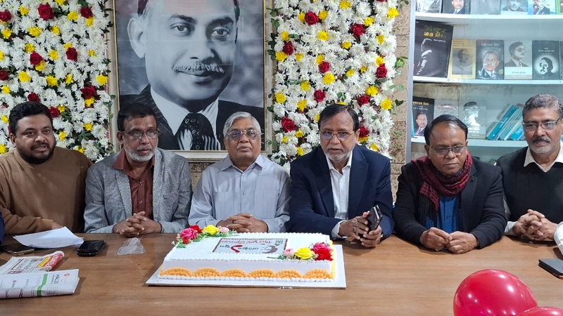 বাংলাদেশের সংকটের মুখে জিয়াউর রহমানের আবির্ভাব ঘটেছে