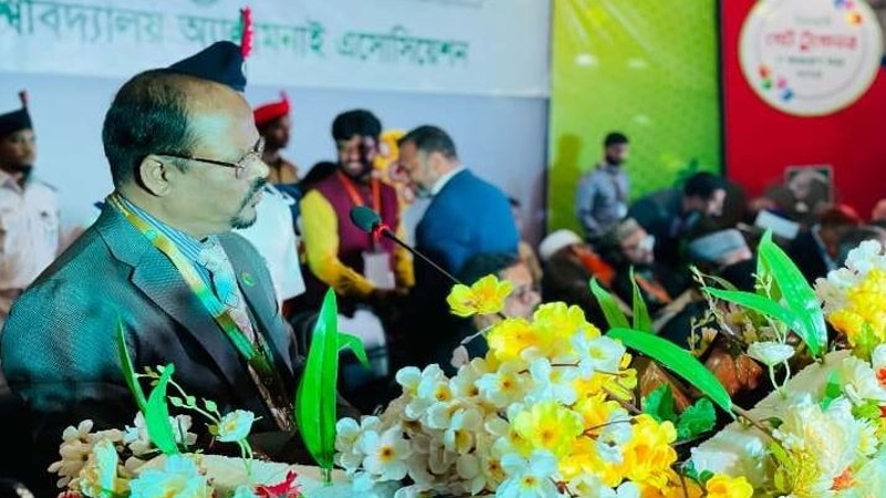 রাজনৈতিক বিতর্ক নয় এমন অ্যালামনাই চান ইবি প্রো-ভিসি