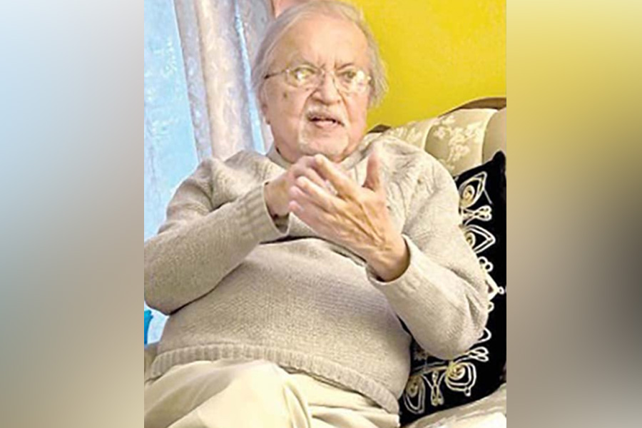 জিয়া হত্যা এরশাদকেই সন্দেহ চট্টগ্রামের তৎকালীন ডিসি জিয়াউদ্দিনের