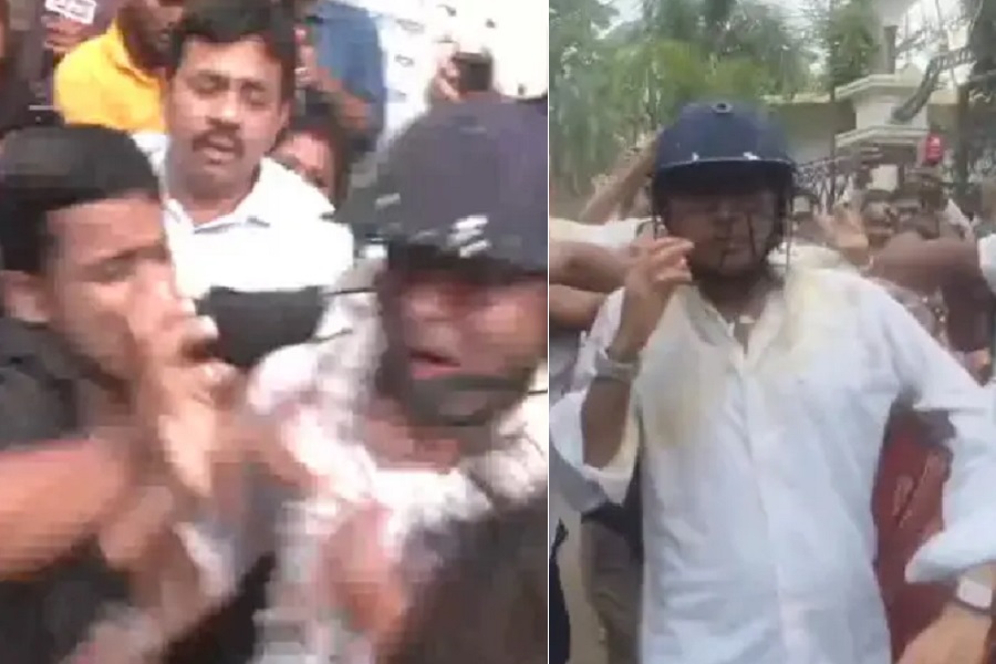 মমতা ব্যানার্জীর ভাইপো অভিষেককে ডিম-কাঁদা ছুঁড়ে হেনস্থা