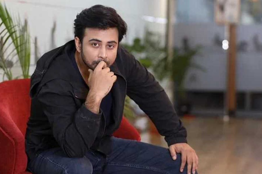 প্রথম সিনেমাতেই সেরা অভিনেতা আফরান নিশো