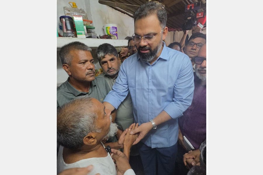 ধর্ষণের শিকার লামিয়ার চিকিৎসার দায়িত্ব নিলেন আমিনুল