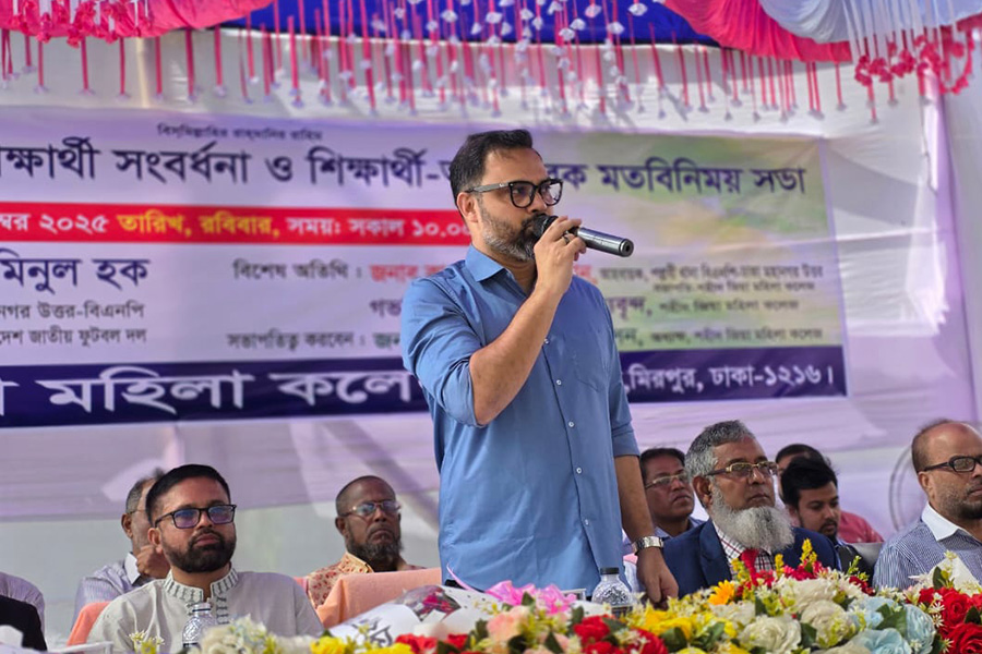 শিক্ষাঙ্গনে খেলাধুলা ও সংস্কৃতি বাধ্যতামূলক করা হবে: আমিনুল