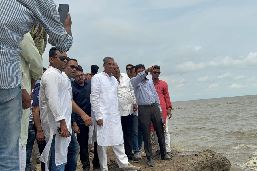 মেঘনার ভাঙন রোধে আগামী অর্থবছরেই স্থায়ী ব্যবস্থা: পানিসম্পদমন্ত্রী