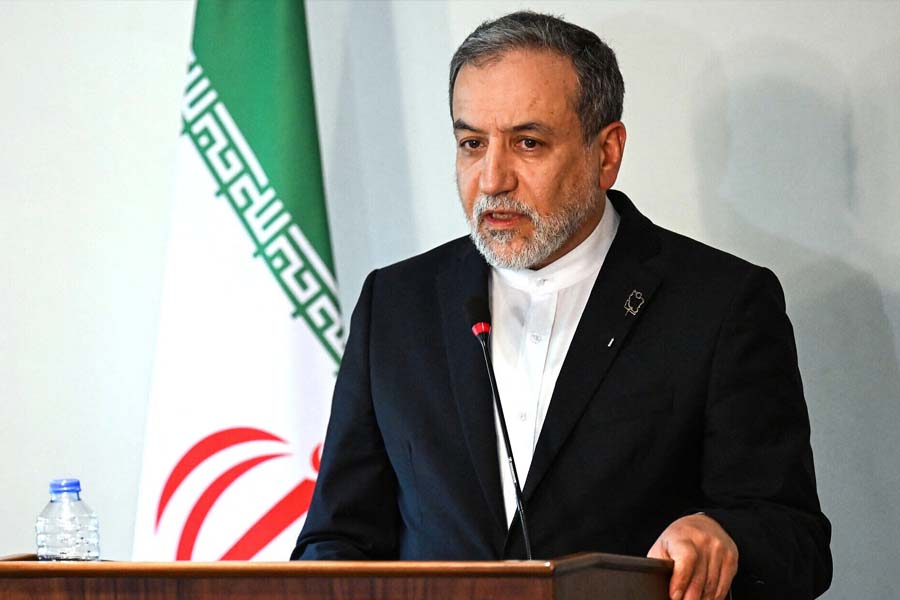 ইসরায়েলের অবকাঠামোয় পাল্টা হামলার হুঁশিয়ারি ইরানের