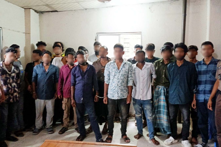 খিলক্ষেতে পুলিশের অভিযানে গ্রেপ্তার ২৯