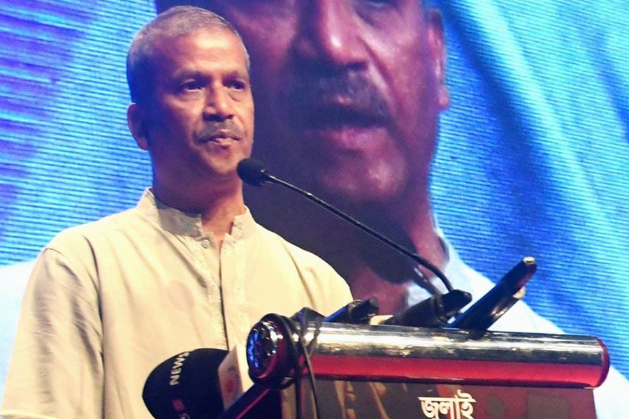 ৫ বছরে মামলার সংখ্যা ৫০ শতাংশ কমবে : আইন উপদেষ্টা