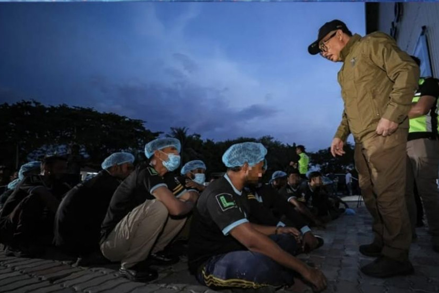 মালয়েশিয়ায় ৭৯ বাংলাদেশি আটক