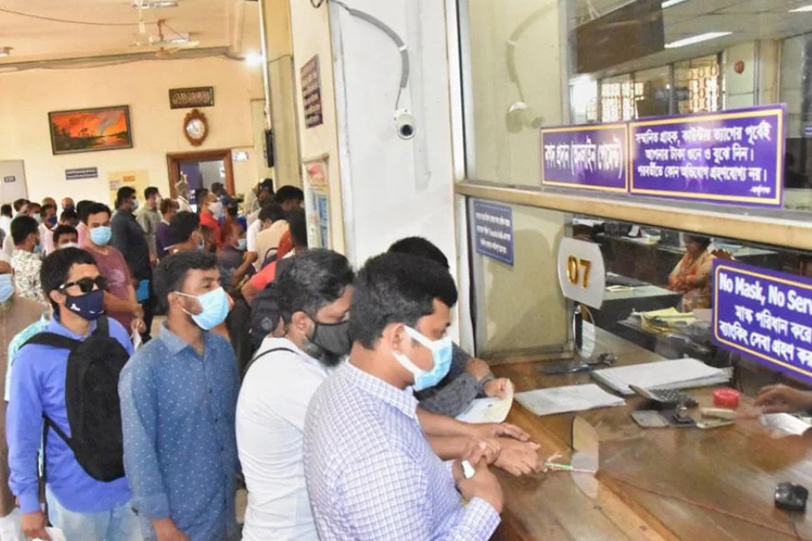 ব্যাংকিং সময়সূচিতে বড় পরিবর্তন