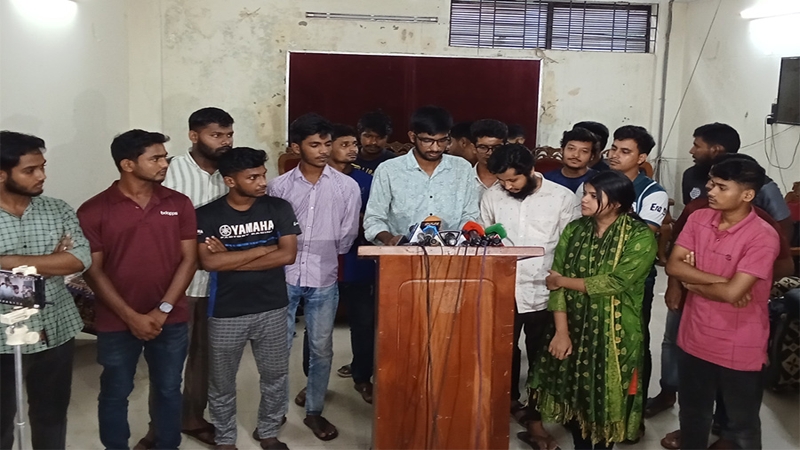 ছাত্রসংসদ নির্বাচন চেয়ে বেরোবি শিক্ষার্থীদের সংবাদ সম্মেলন
