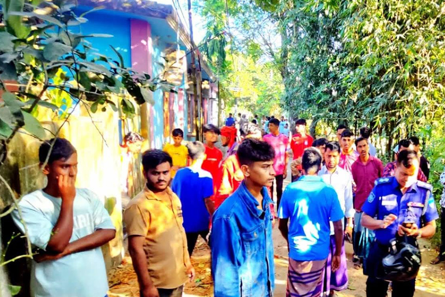 সরাইলে জায়গা বিরোধের জের ধরে সংঘর্ষ, আহত ৩০