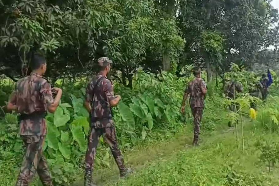 দর্শনা সীমান্তে পুশইনের চেষ্টা, বিজিবির বাধায় ফিরে গেল ১১ জন