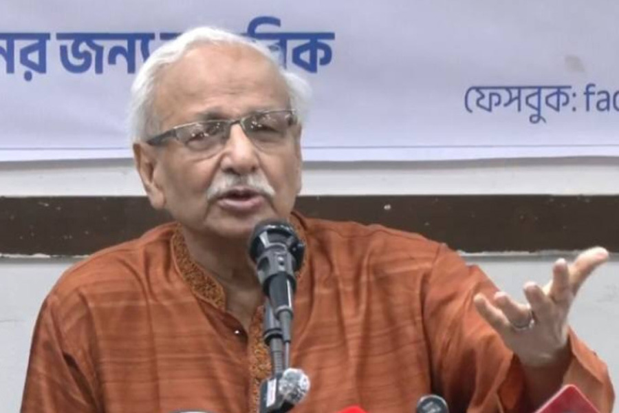 মনে হচ্ছে, বিএনপি পুরনো পথেই হাঁটছে : বদিউল আলম