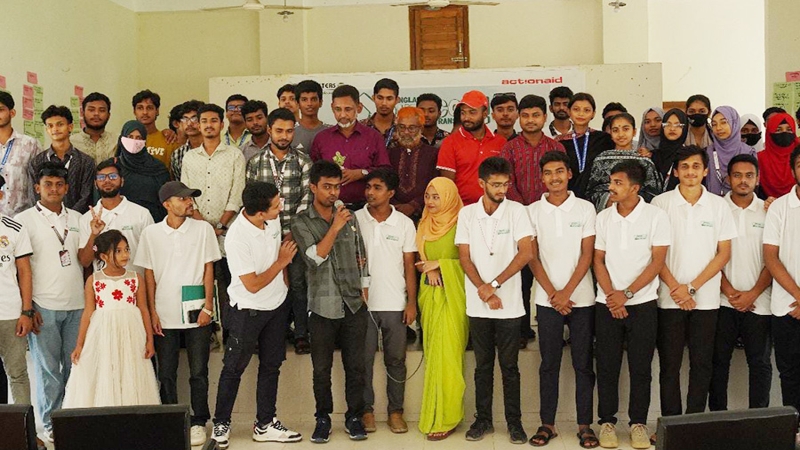 জলবায়ু সংকটে কণ্ঠ তুলল বরগুনার তরুণেরা