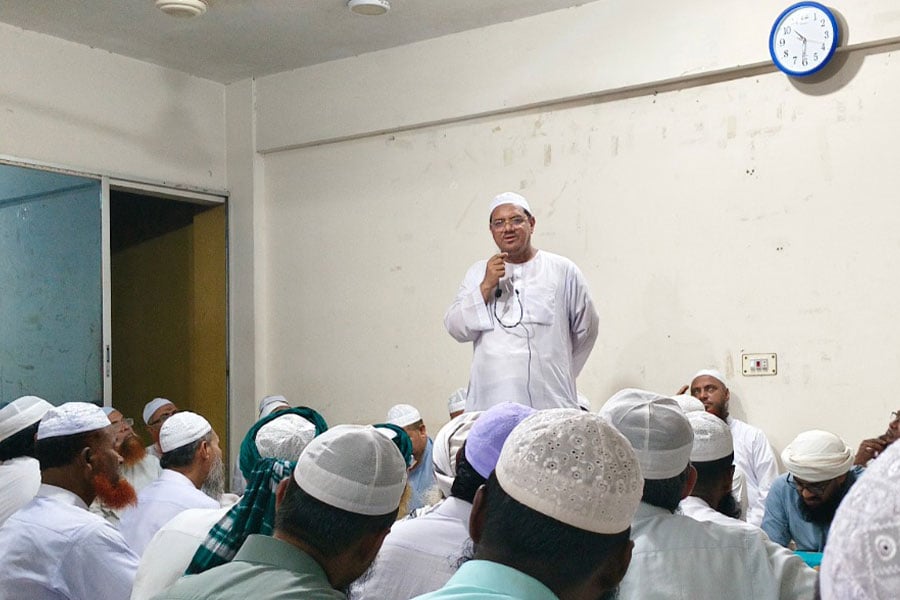 ইসলামী আন্দোলন বাংলাদেশের আমির মুফতি সৈয়দ মুহাম্মাদ রেজাউল করীম (চরমোনাই পীর)