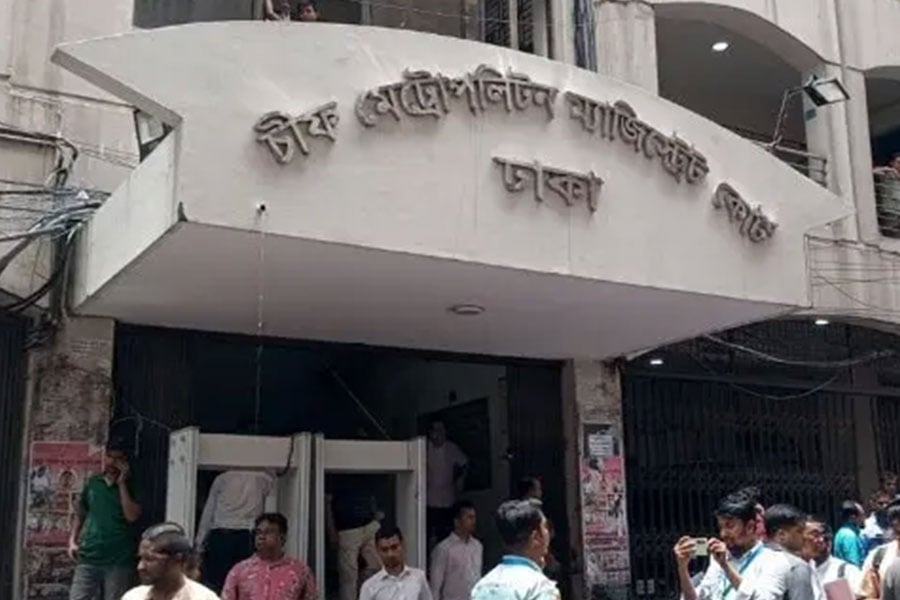 হত্যা মামলায় সাবেক এমপি ও পুলিশ কর্মকর্তাসহ গ্রেপ্তার ৩