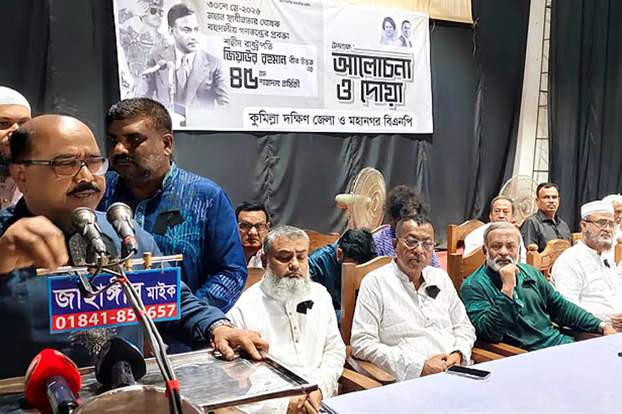‘কুমিল্লার রাজস্বের ২৫ কোটি টাকা নিয়ে গেছেন আসিফ-হাসনাত’