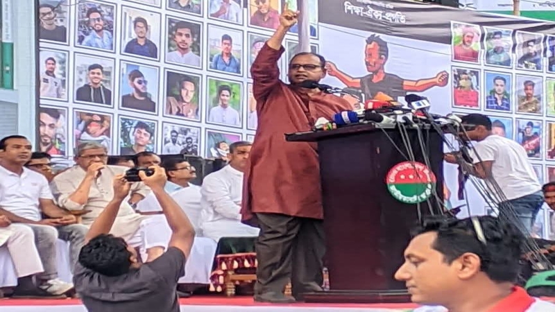 গণতন্ত্রের বিরুদ্ধে ষড়যন্ত্রকারীদের রেহাই দিবে না ছাত্রদল: দুদু