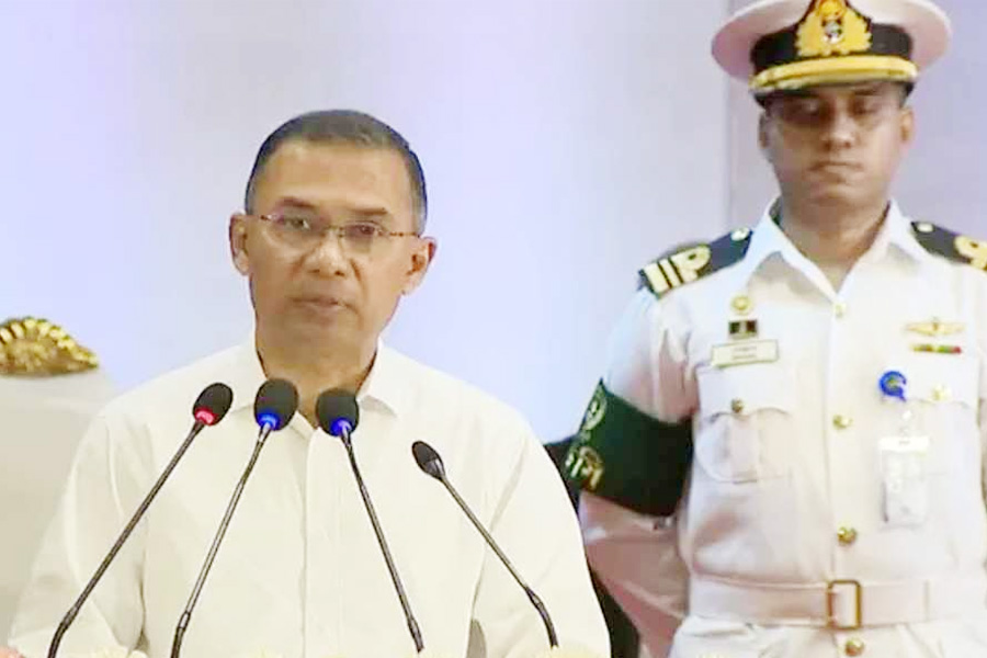 দেশের সামগ্রিক দিক-নির্দেশনায় জ্ঞানী-গুণীজনদের ভূমিকাই প্রধান