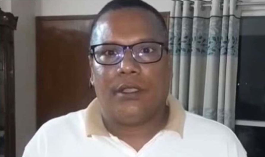 ঢাবির ডেপুটি রেজিস্ট্রার আটক