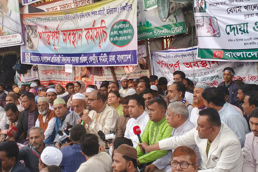 দেশ ও গণতন্ত্রের জন্য দেশনেত্রীর সুস্থতা জরুরি :দুদু