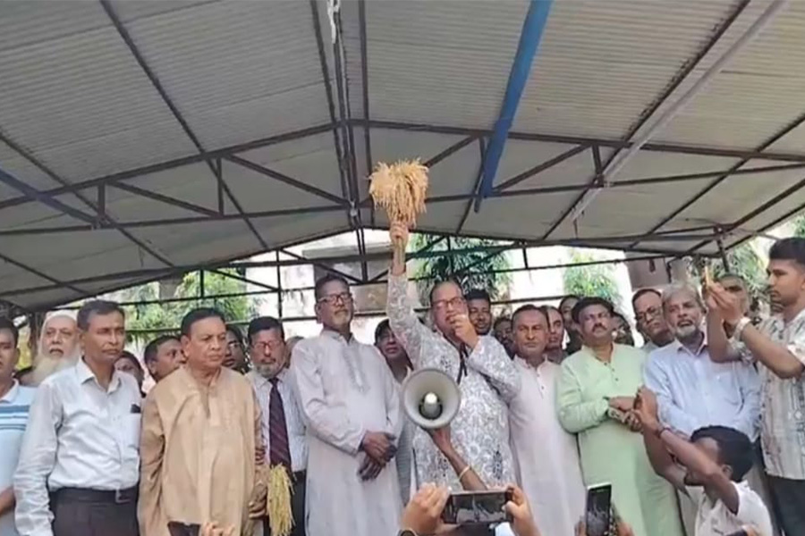 খালেদা জিয়া ও তারেক রহমানের পক্ষে ঐক্যবদ্ধ থাকতে হবে: শামসুজ্জামান