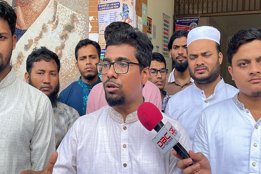 চাপিয়ে দেয়া রাজনীতিতে গণরুম-গেস্টরুম চালুর শঙ্কায় শিক্ষার্থীরা: সাদ্দাম